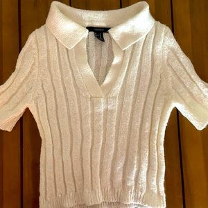 NWOT Cream Sweater Crop Top Size Medium Forever21